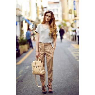 Linen pants are one of the hottest trends!