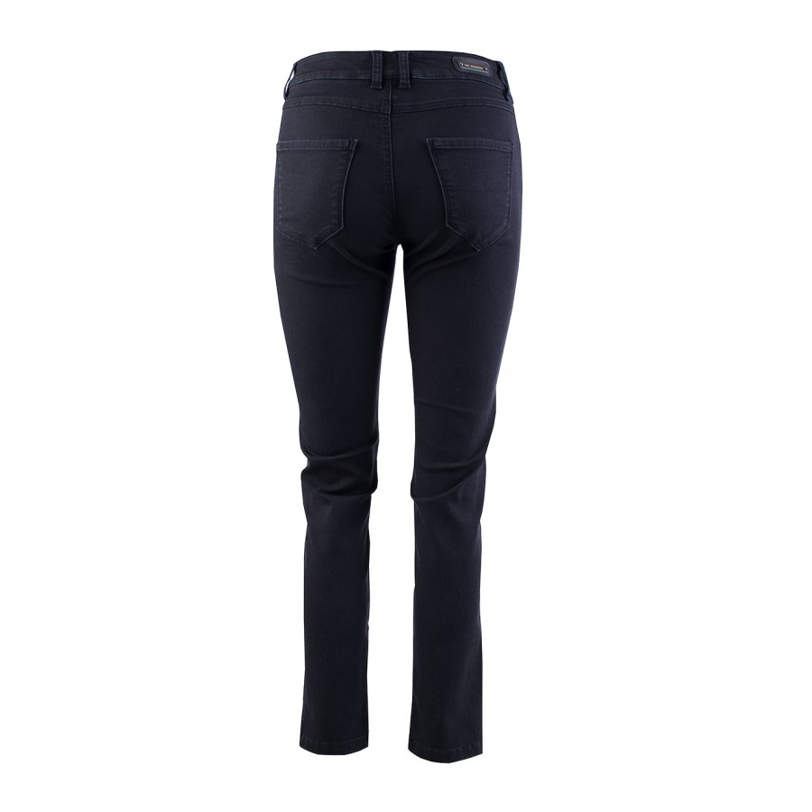 Blugi elastici confortabili pentru toate anotimpurile cu lungime de 9/10 24520 Negru / 2025 Blugi elastici confortabili pentru toate anotimpurile cu lungime de 9/10 24520 Negru / 2025