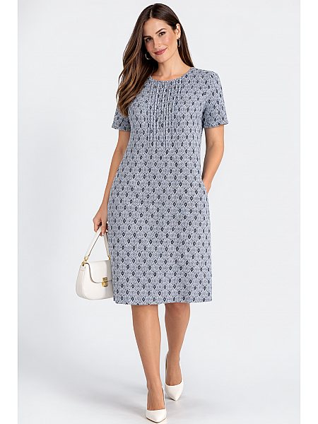 Rochie albă deschisă cu ornamente negre și buzunare practice 24136 / 2024
