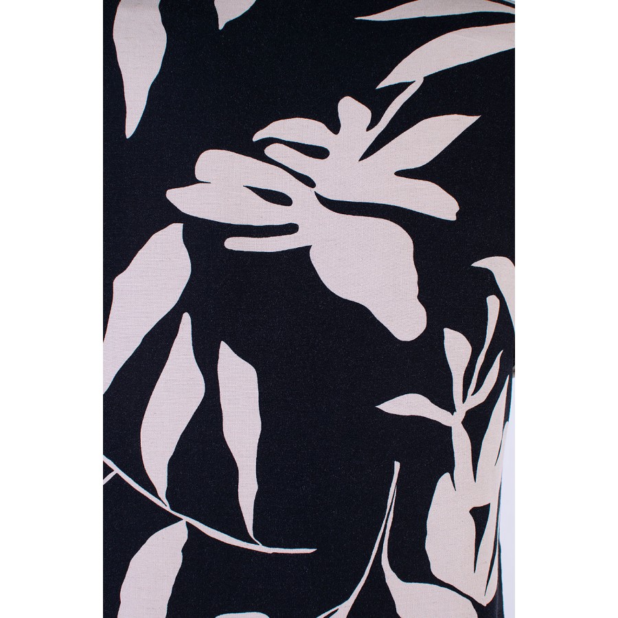 Airy Women's Summer Blouse with Floral Pattern 25133 / 2025 Airy Women's Summer Blouse with Floral Pattern 25133 / 2025