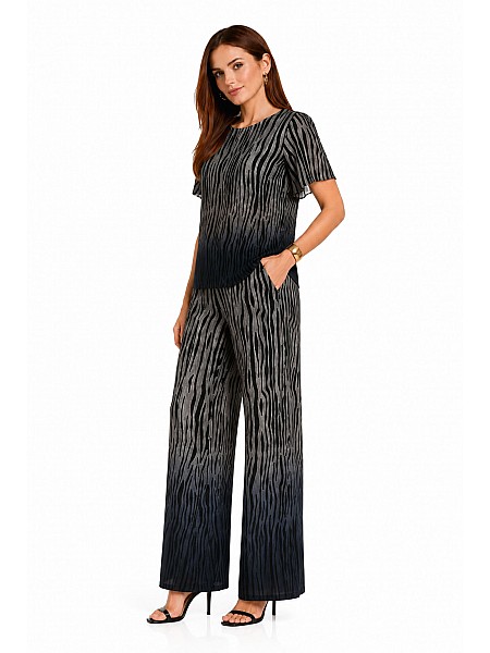 Kadın Ombre Zebra Takımı – Viskon Kumaştan Bluz ve Pantolon 26116 -127 / 2026 Kadın Ombre Zebra Takımı – Viskon Kumaştan Bluz ve Pantolon 26116 -127 / 2026