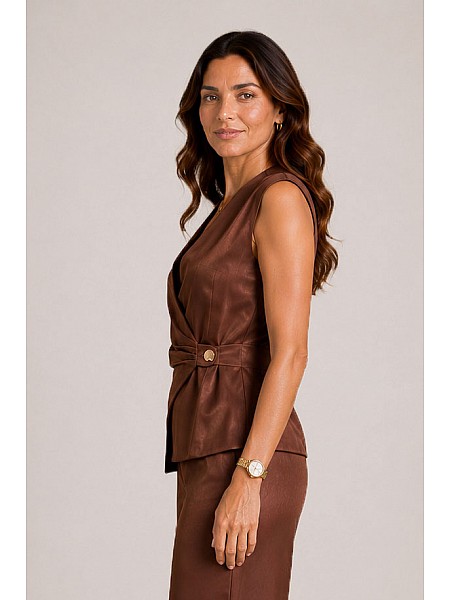 Elegant Brown Women's Vest - Luxurious Look with a Modern Touch 26116 / 2026