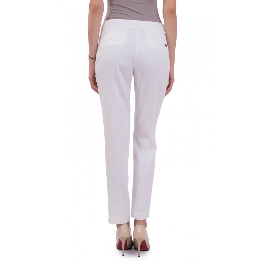 White Women's Summer Pants in Linen Type with 9/10 leg length N 18158 LEN