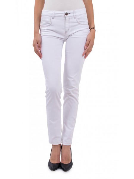 Women's trousers made of cotton fabric N 18167 / 2019