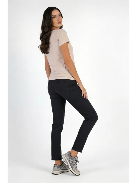 Удобни Еластични Дънки за Всеки Сезон с 9/10 Дължина 24520 Black / 2025 Удобни Еластични Дънки за Всеки Сезон с 9/10 Дължина 24520 Black / 2025