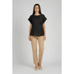 Стилна Черна Блуза с Модерна Текстура и Скрит Цип 26101 / 2026 Стилна Черна Блуза с Модерна Текстура и Скрит Цип 26101 / 2026