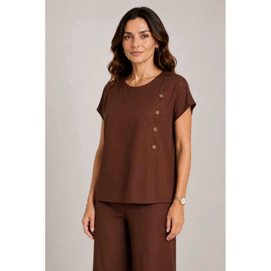 Kahverengi Kadın Bluz – Tencel, Şıklık ve Kusursuz Zarafet 26108 / 2026