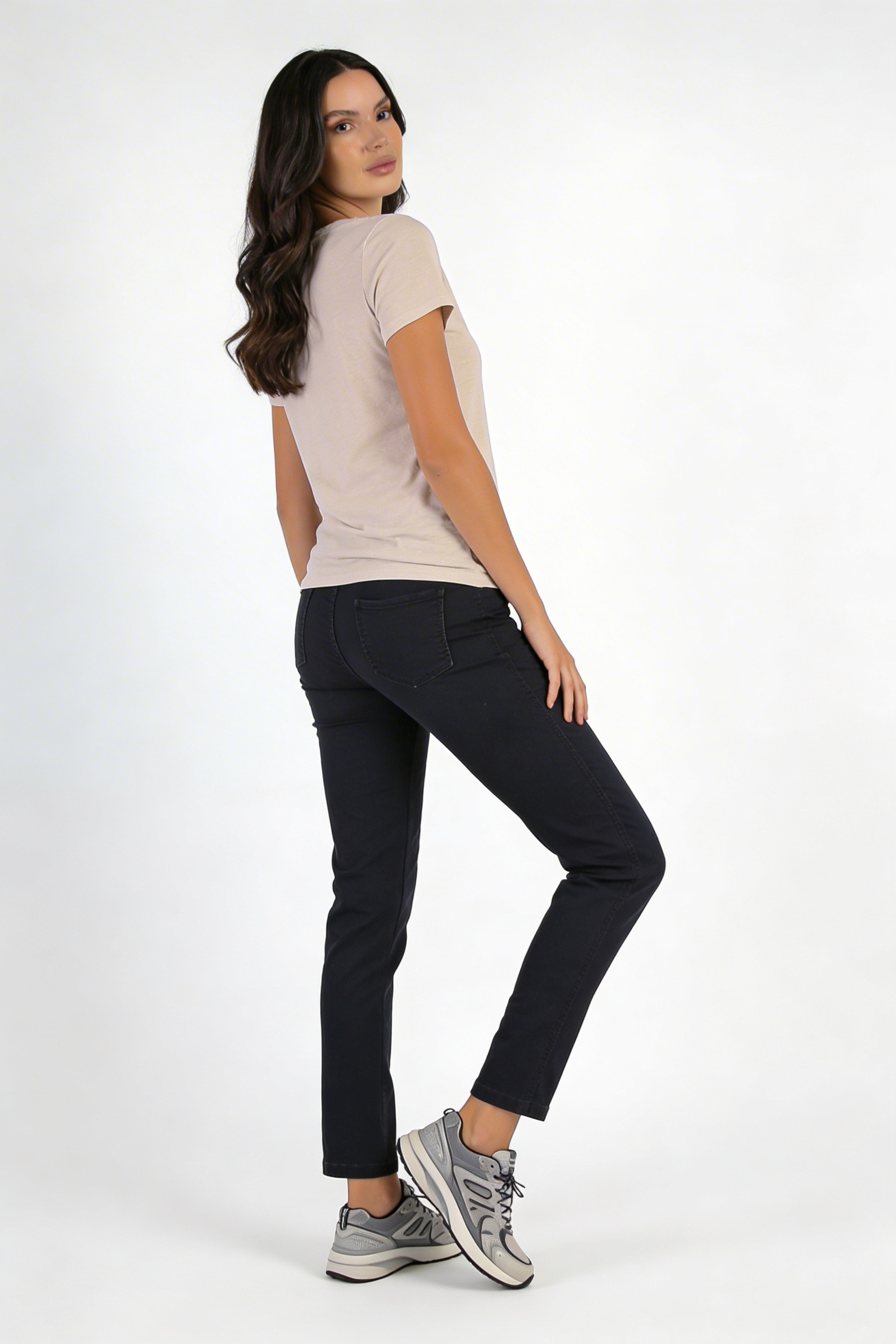 Comfortable Stretchy Jeans for All Seasons with 9/10 Length 24520 Black / 2025 Comfortable Stretchy Jeans for All Seasons with 9/10 Length 24520 Black / 2025