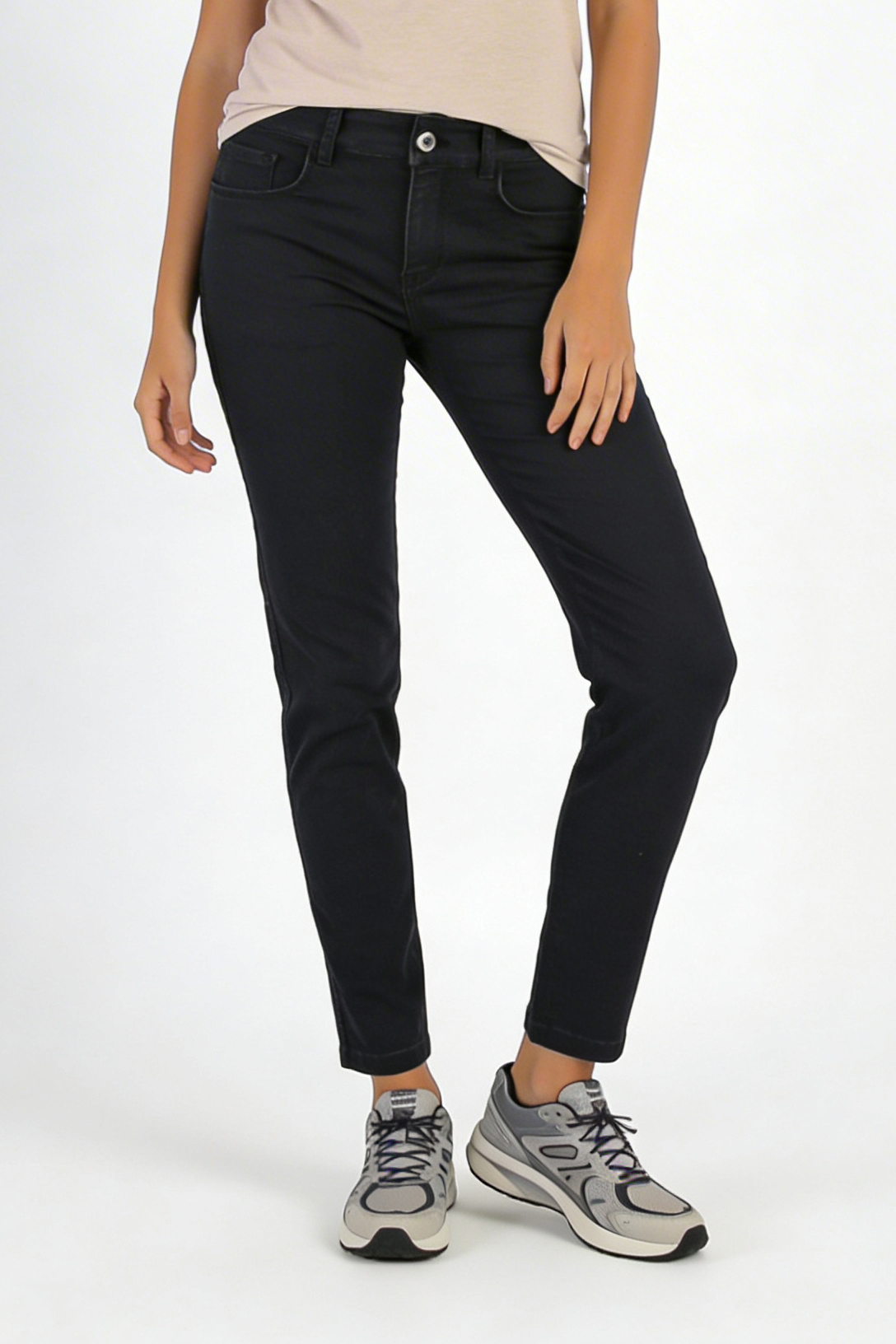 Comfortable Stretchy Jeans for All Seasons with 9/10 Length 24520 Black / 2025 Comfortable Stretchy Jeans for All Seasons with 9/10 Length 24520 Black / 2025