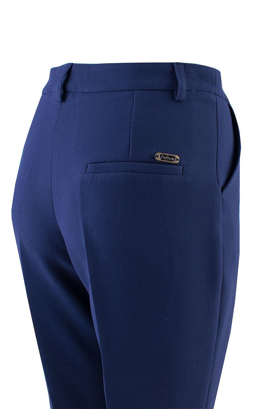 Pantaloni eleganti de toamnă de damă cu croială clasică 24525 / 2024 Pantaloni eleganti de toamnă de damă cu croială clasică 24525 / 2024