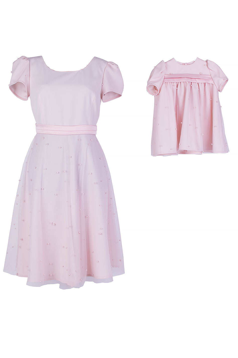 Set Rochie Mamă și Fiică – Roz Bej cu Tul și Perle 25701 - 702 / 2025 Set Rochie Mamă și Fiică – Roz Bej cu Tul și Perle 25701 - 702 / 2025