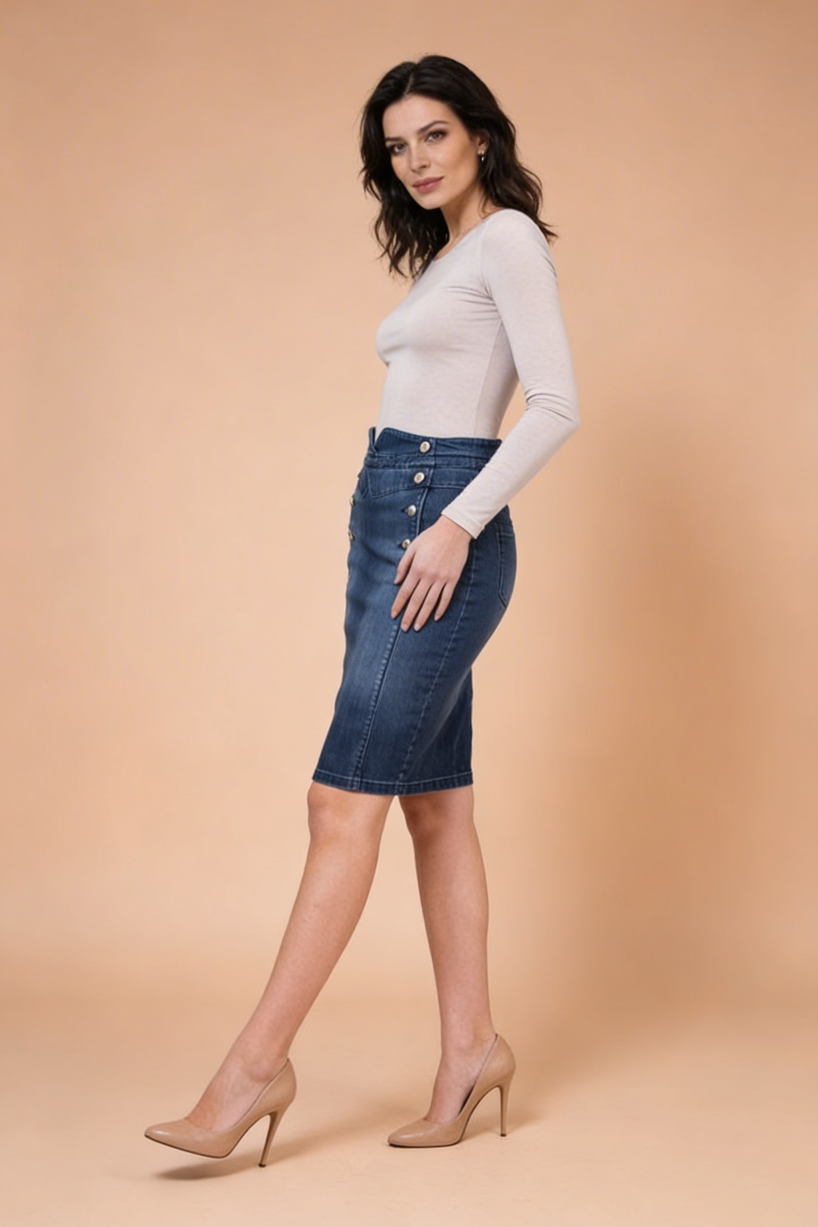 Fusta din denim cu nasturi decorative 18101 / 2018 Fusta din denim cu nasturi decorative 18101 / 2018
