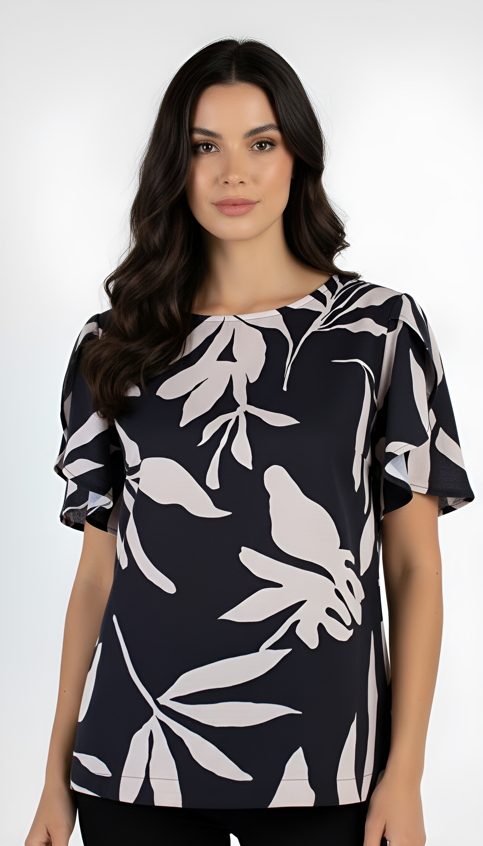 Airy Women's Summer Blouse with Floral Pattern 25133 / 2025 Airy Women's Summer Blouse with Floral Pattern 25133 / 2025